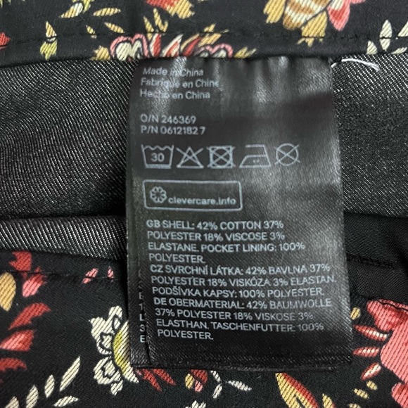 NWOT H&M Black Floral Women's Pants - Picture 7 of 13